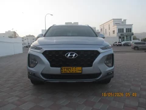 Used Hyundai Santa Fe 2.4L Mid (FWD) 2019 Used Hyundai Santa Fe 2.4L Mid (FWD) 2019 used_cars.forSale