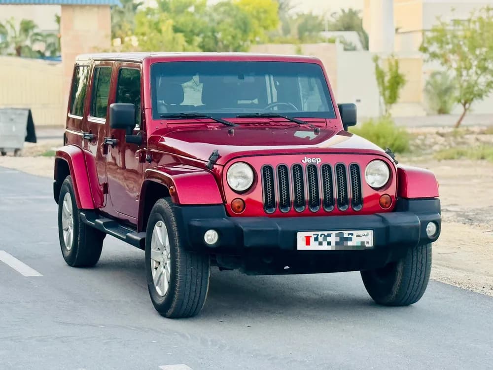 جيب رانجلر صحارى أنلمتيد 3.6L ستاندرد 2012 مستعملة