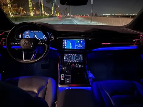 أودي Q8 3.0T 55 TFSI 335 HP 2020 مستعملة أودي Q8 3.0T 55 TFSI 335 HP 2020 مستعملة used_cars.forSale