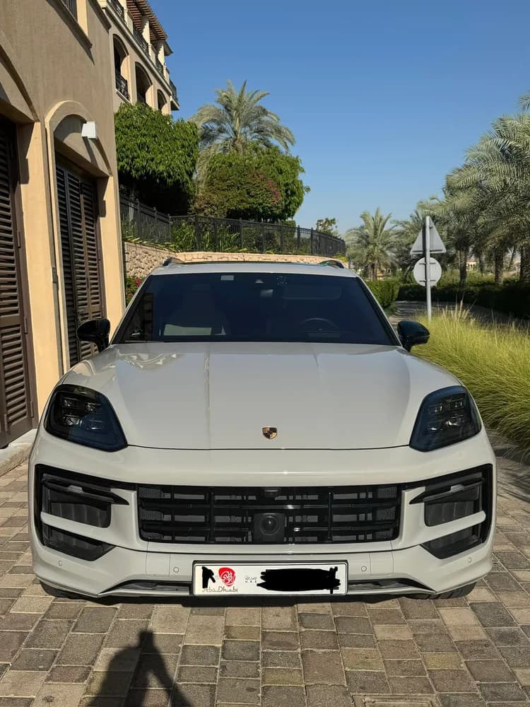 Used Porsche Cayenne GTS 2025