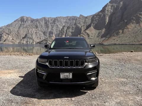 جيب جراند شيروكي Limited 3.6L Standard 2023 مستعملة جيب جراند شيروكي Limited 3.6L Standard 2023 مستعملة used_cars.forSale