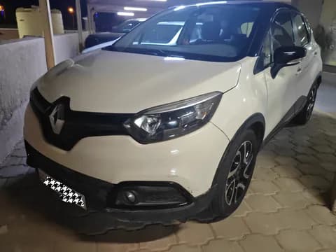 Used Renault Captur 1.2L PE 2016 Used Renault Captur 1.2L PE 2016 used_cars.forSale