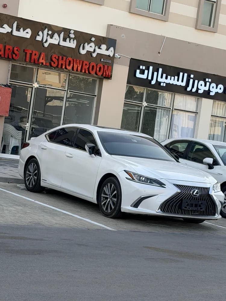 Used Lexus ES 300 Hybrid 2022