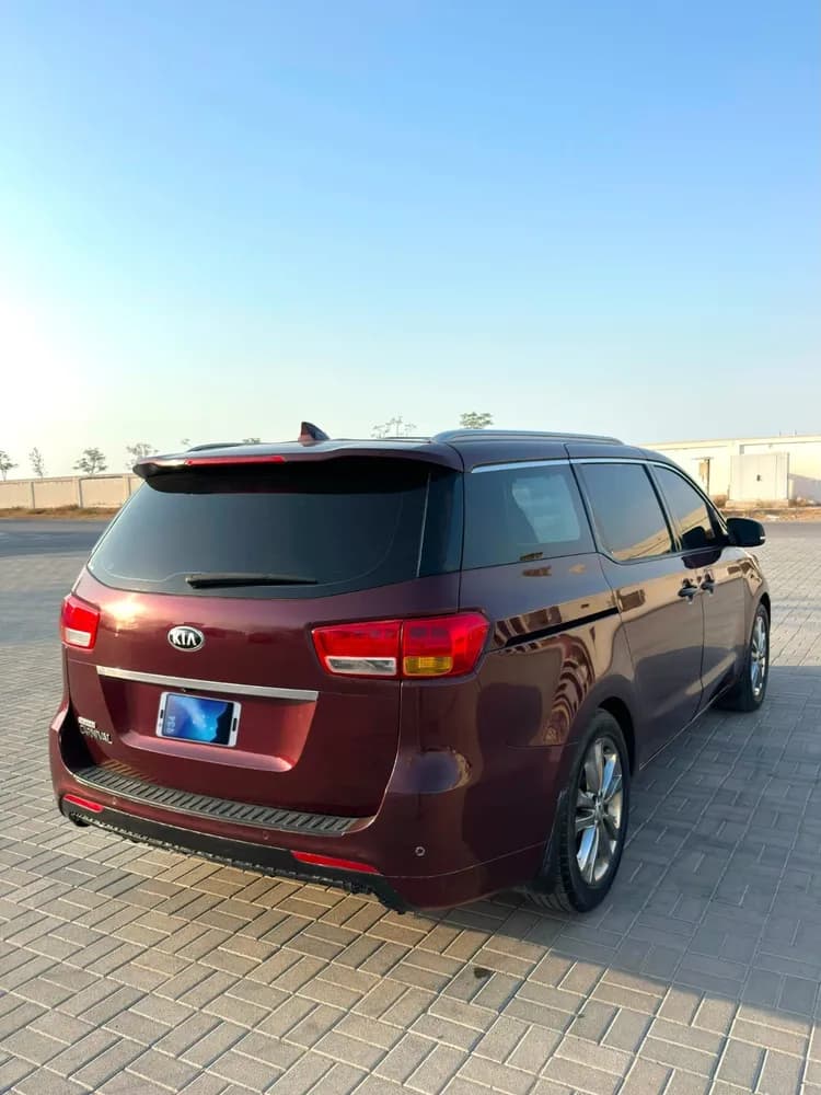 Used Kia Carnival 3.5L GDI EX Full 2016