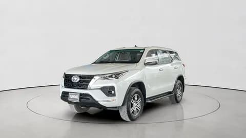 تويوتا فورتشنر 2025 مستعملة تويوتا فورتشنر 2025 مستعملة used_cars.forSale
