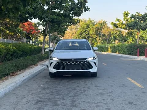 بي واي دي qin-plus 1-5l-leading-hybrid 2025 جديدة بي واي دي qin-plus 1-5l-leading-hybrid 2025 جديدة used_cars.forSale