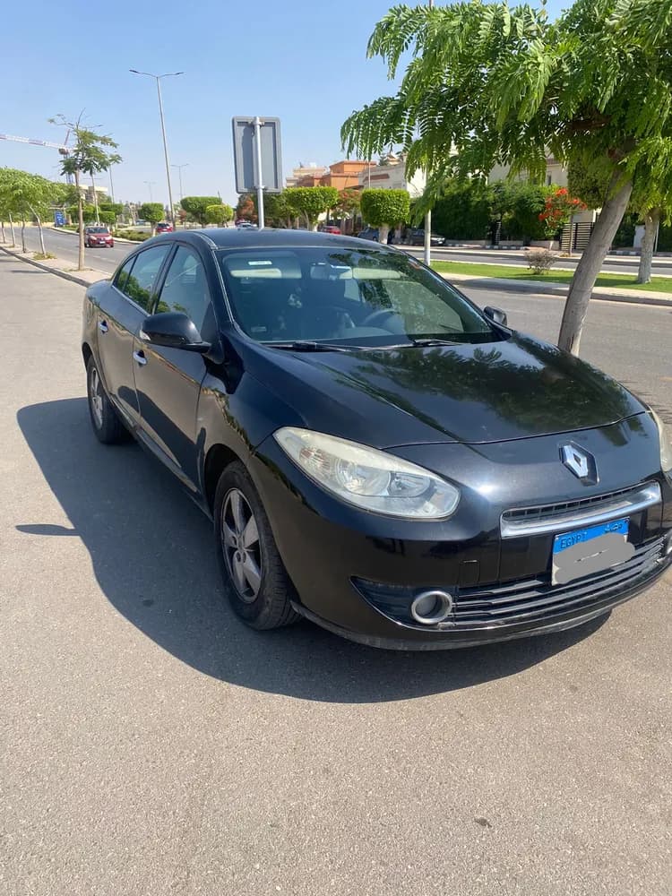 Used Renault Fluence 1.6L PE 2011