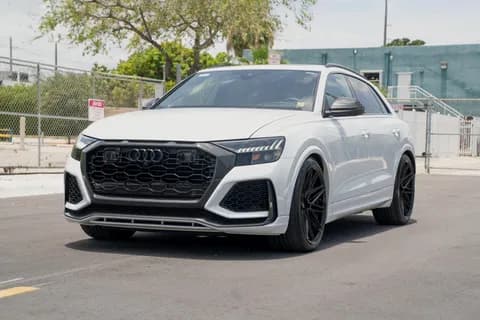 أودي rs-q8 4-0-tfsi-v8-quattro 2023 مستعملة أودي rs-q8 4-0-tfsi-v8-quattro 2023 مستعملة للبيع
