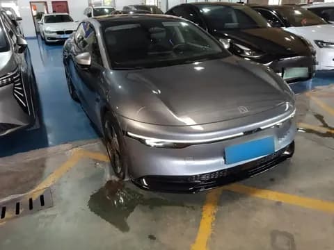 زيكر 007 standard 2024 مستعملة زيكر 007 standard 2024 مستعملة used_cars.forSale