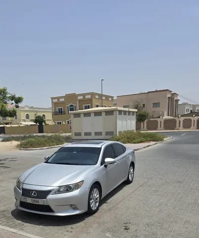 لكزس إي إس 350 Platinum 2014 مستعملة لكزس إي إس 350 Platinum 2014 مستعملة used_cars.forSale