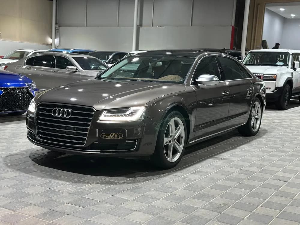 Used Audi A8 L 4.0L (420 HP) 2015