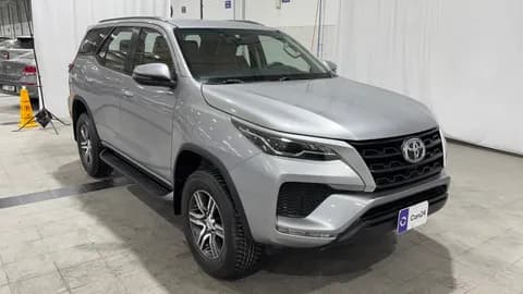 تويوتا فورتشنر 2024 مستعملة تويوتا فورتشنر 2024 مستعملة used_cars.forSale