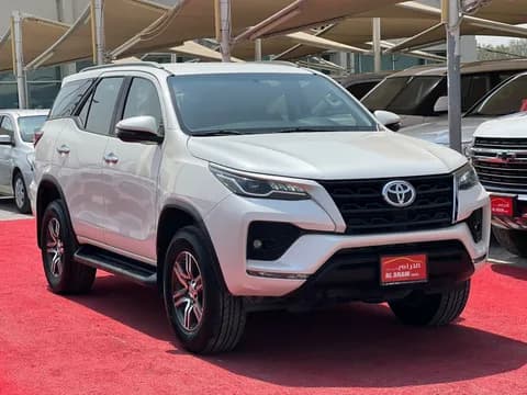 تويوتا فورتشنر 4.0L GXR 2022 مستعملة تويوتا فورتشنر 4.0L GXR 2022 مستعملة used_cars.forSale