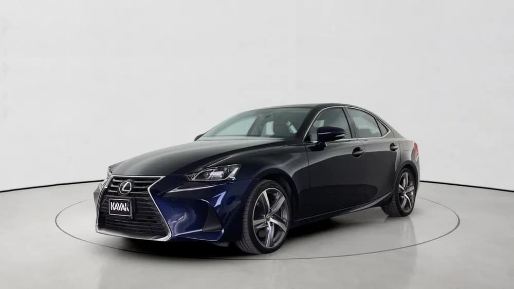 Used Lexus IS 2019