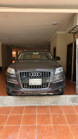 أودي كيو7 45 TFSI CS quattro (333 HP) 2014 مستعملة أودي كيو7 45 TFSI CS quattro (333 HP) 2014 مستعملة used_cars.forSale