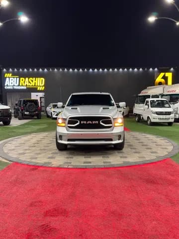 Used Dodge RAM 1500 SLT Regular Cab 5.7L 2019 Used Dodge RAM 1500 SLT Regular Cab 5.7L 2019 used_cars.forSale