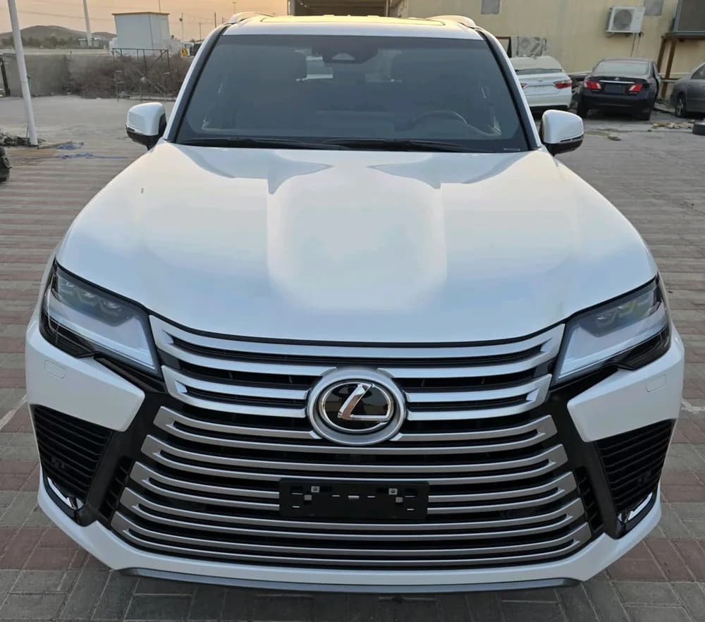 Used Lexus LX 600 Prestige AWD (7-Seats) 2025