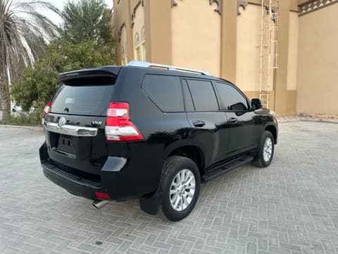 تويوتا لاند كروزر برادو 5 Door 2.7L VXR 2016 مستعملة تويوتا لاند كروزر برادو 5 Door 2.7L VXR 2016 مستعملة used_cars.forSale