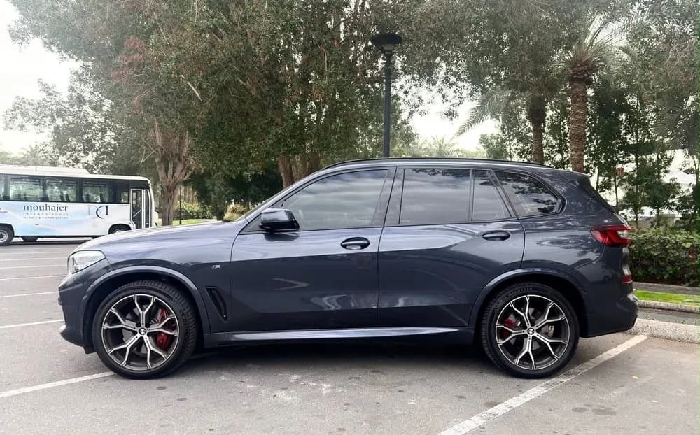 Used BMW X5 40i xDrive 2023