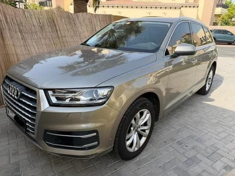 أودي كيو7 40 TFSI CS quattro (252 HP) 2017 مستعملة أودي كيو7 40 TFSI CS quattro (252 HP) 2017 مستعملة used_cars.forSale