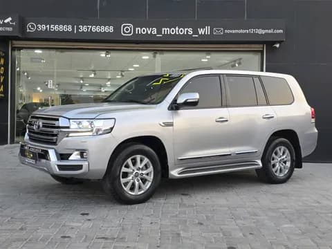 Used Toyota Land Cruiser 4.0 GXR 2021 Used Toyota Land Cruiser 4.0 GXR 2021 used_cars.forSale