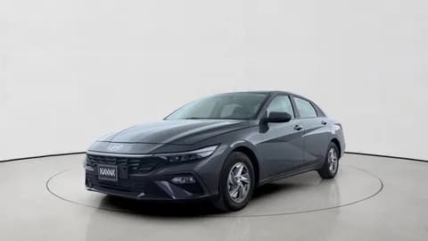 Used Hyundai Elantra 2025 Used Hyundai Elantra 2025 used_cars.forSale
