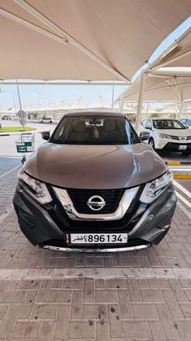 نيسان X-Trail S 2WD (5-Seater) 2022 مستعملة