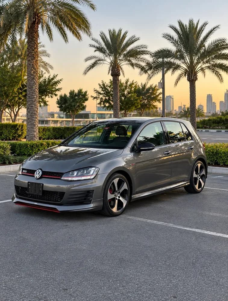 Used Volkswagen Golf GTI Package 1 (230 HP) 2017