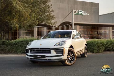 Used Porsche Macan Macan - Base 2022 Used Porsche Macan Macan - Base 2022 used_cars.forSale