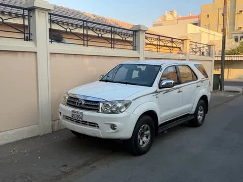 تويوتا فورتشنر 2.7L 2009 مستعملة تويوتا فورتشنر 2.7L 2009 مستعملة used_cars.forSale