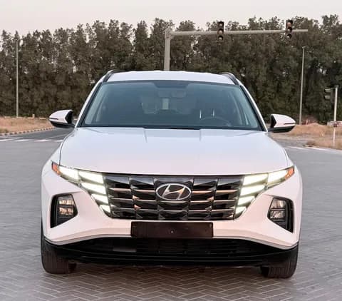 هيونداي توسان 2.0L FWD 2023 مستعملة هيونداي توسان 2.0L FWD 2023 مستعملة used_cars.forSale