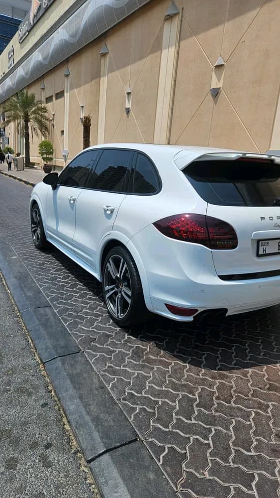 Used Porsche Cayenne GTS 2014