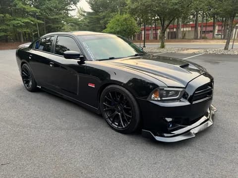 Used Dodge Charger SRT8 Superbee 6.4L 2013 Used Dodge Charger SRT8 Superbee 6.4L 2013 used_cars.forSale