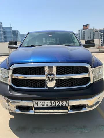 Used RAM 1500 SLT Quad Cab 5.7L 2015 Used RAM 1500 SLT Quad Cab 5.7L 2015 used_cars.forSale