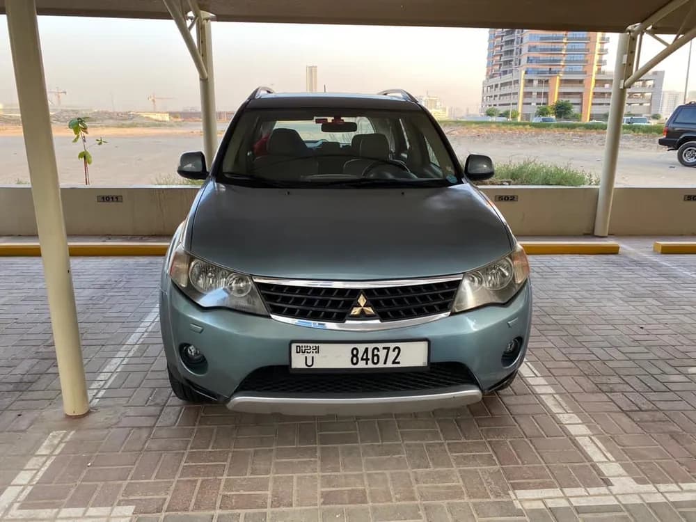 Used Mitsubishi Outlander 3.0L GLS Full Option (7-Seater) 2009