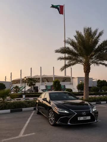 Used Lexus ES 300 Hybrid 2023 Used Lexus ES 300 Hybrid 2023 used_cars.forSale