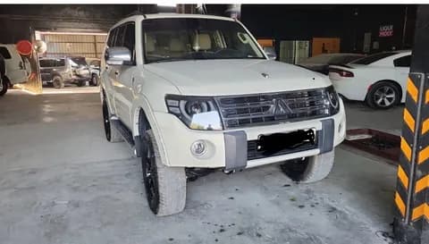ميتسوبيشي باجيرو الجيل الرابع 3.6L 2011 مستعملة ميتسوبيشي باجيرو الجيل الرابع 3.6L 2011 مستعملة used_cars.forSale